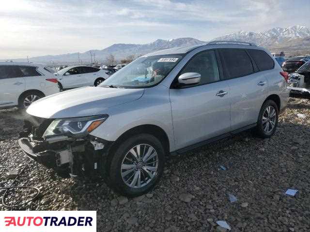 Nissan Pathfinder 2019 3