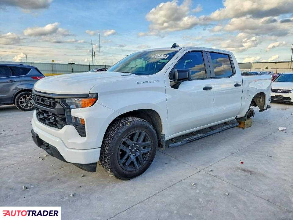 Chevrolet Silverado 2024 2