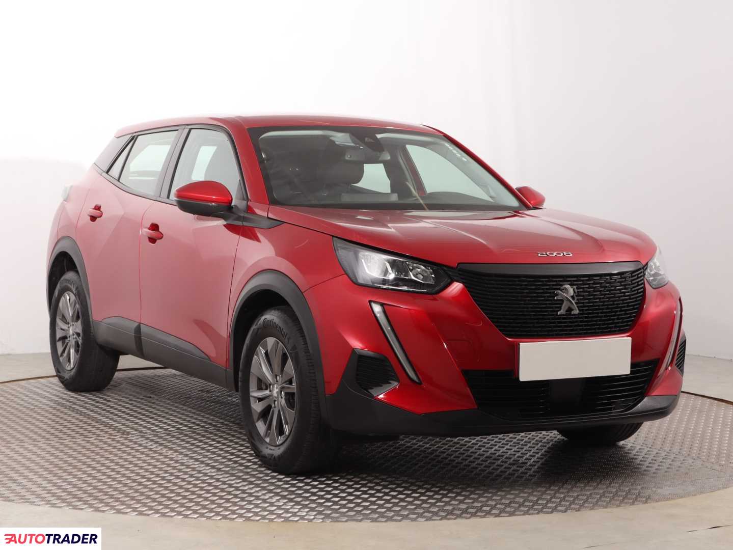 Peugeot 2008 2021 1.2 99 KM