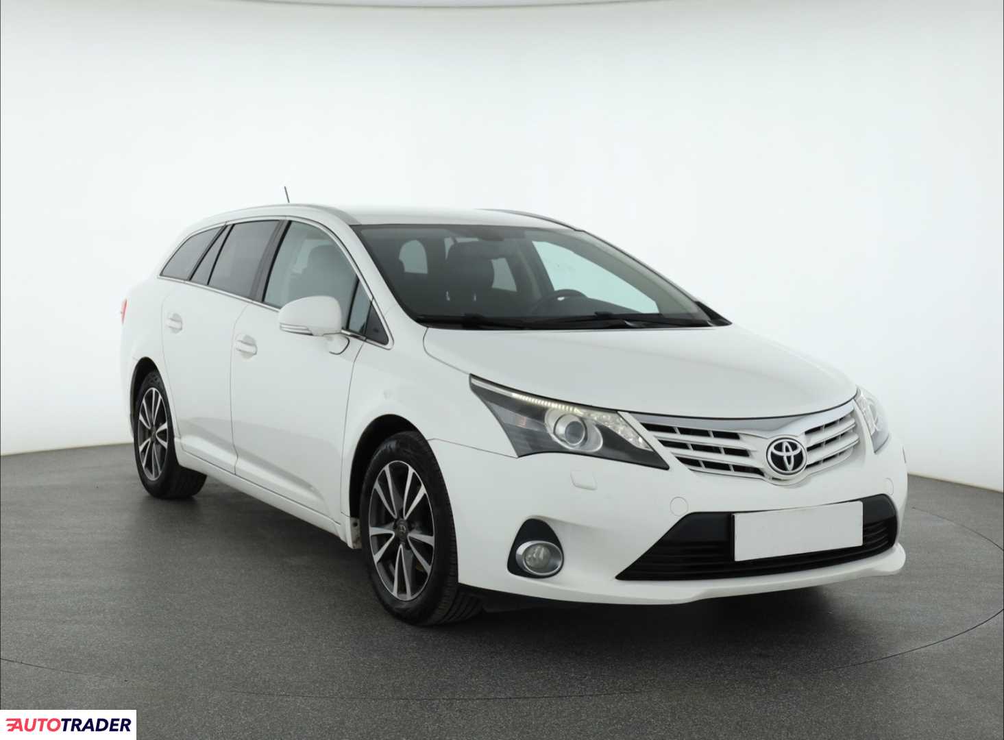 Toyota Avensis 2.0 122 KM 2013r. (Piaseczno)