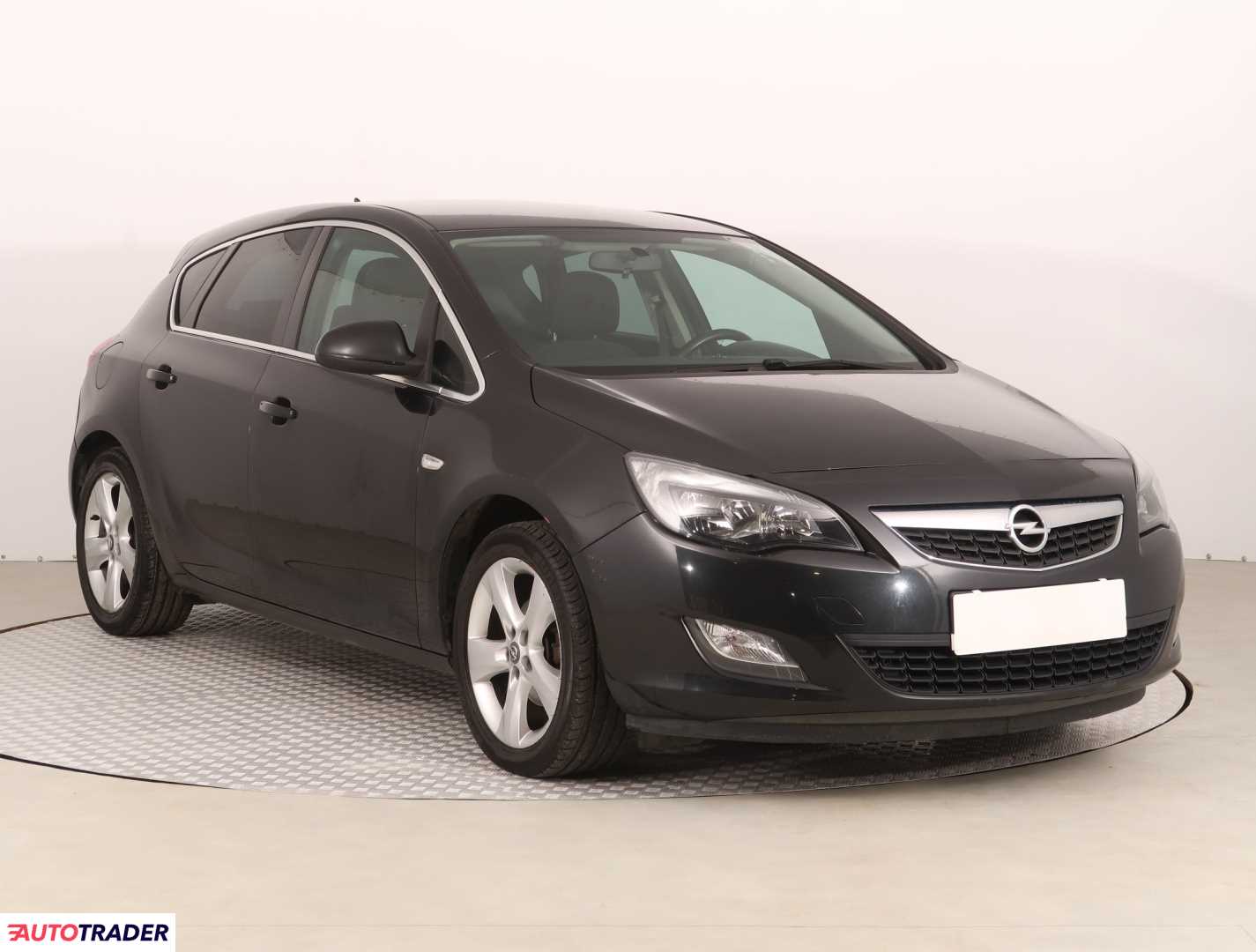 Opel Astra 2011 1.4 138 KM