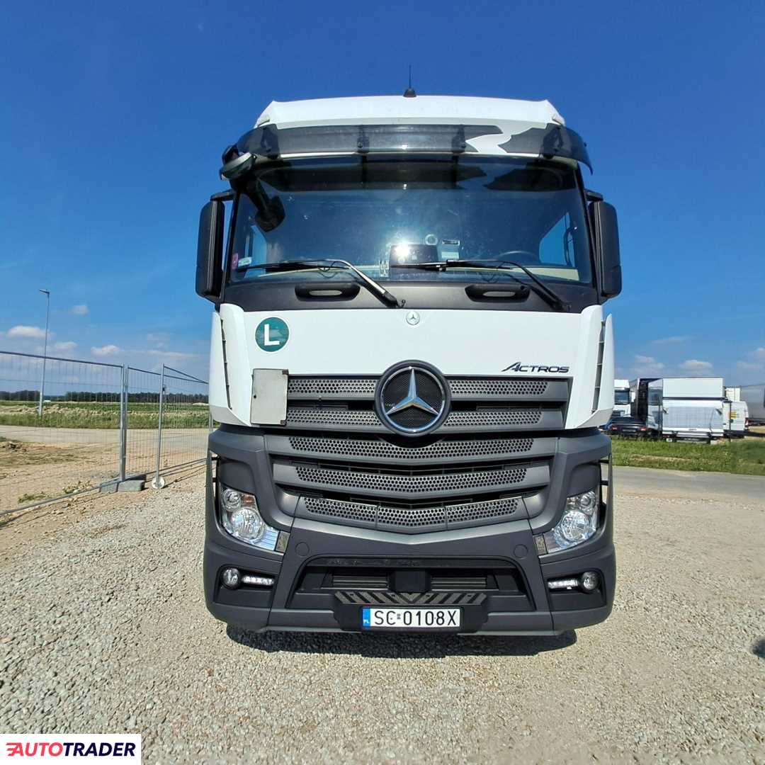 Mercedes actros