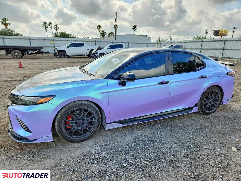 Toyota Camry 2023 3