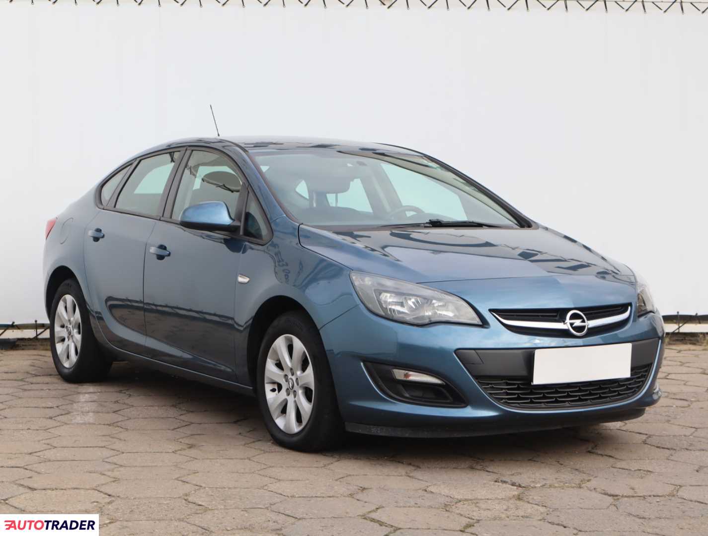 Opel Astra 2014 1.6 113 KM Opel Astra 2014 1.6 113 KM