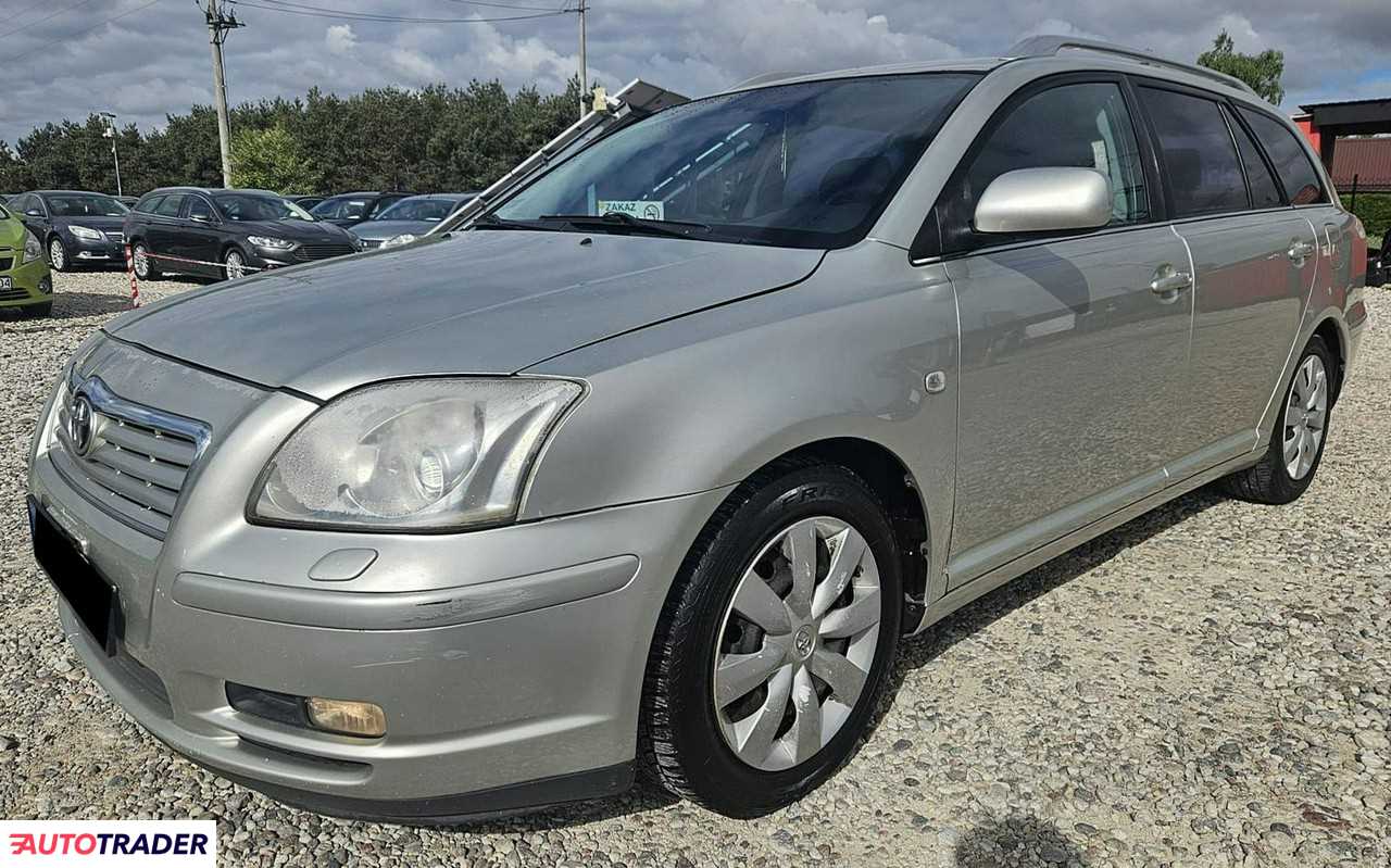 Toyota Avensis 2004 1.8 130 KM Toyota Avensis 2004 1.8 130 KM