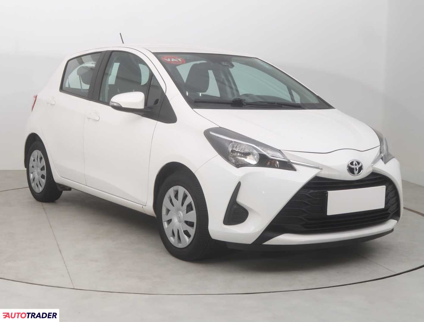 Toyota Yaris 2019 1.0 71 KM