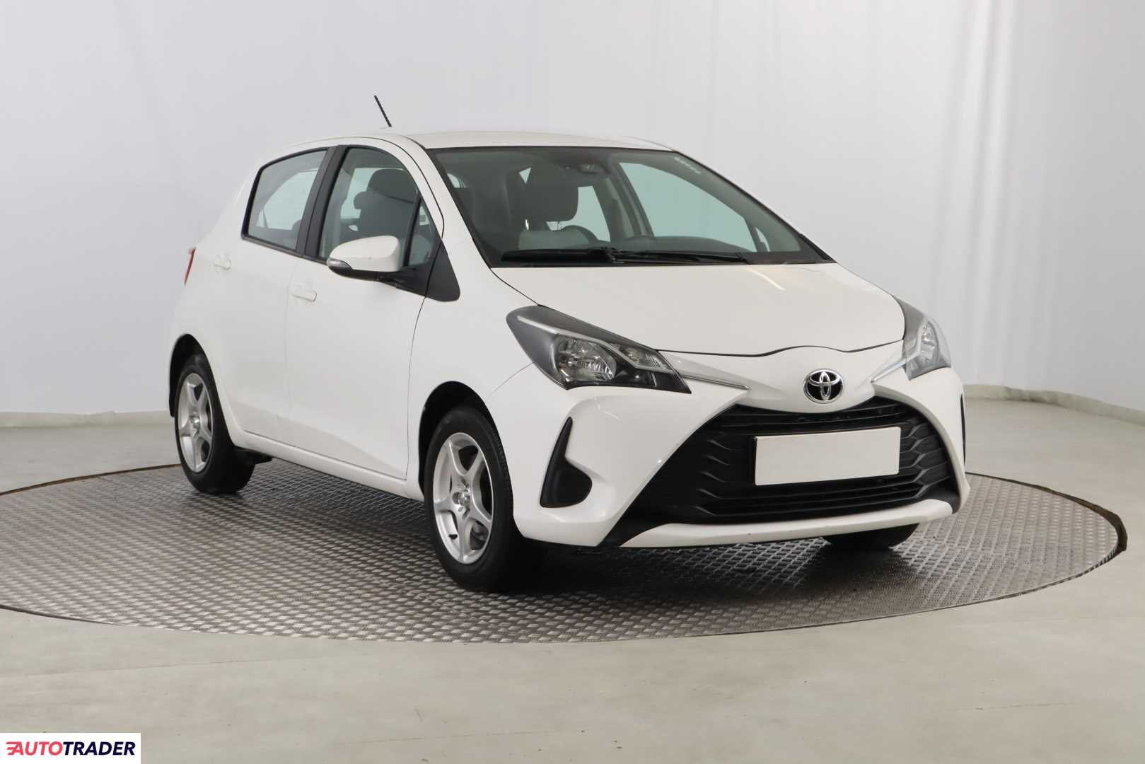 Toyota Yaris 2019 1.5 109 KM Toyota Yaris 2019 1.5 109 KM