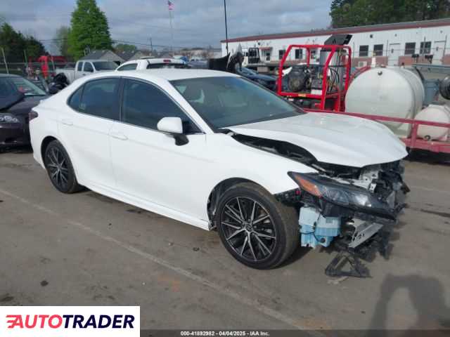 Toyota Camry 2022 2 Toyota Camry 2022 2