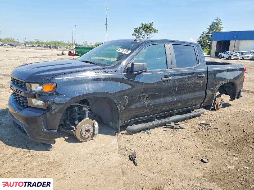 Chevrolet Silverado 2022 2