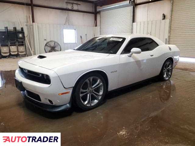 Dodge Challenger 2020 5