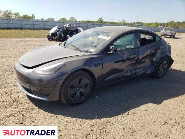 Tesla Model 3 benzyna 2023r. (HOUSTON)