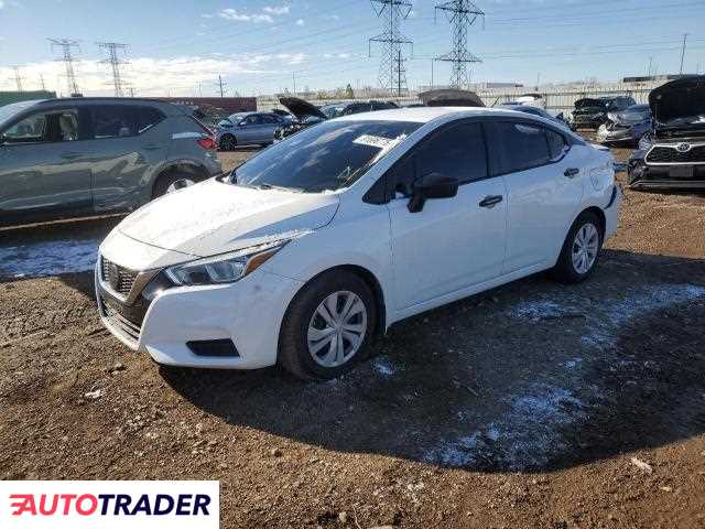Nissan Versa 2020 1