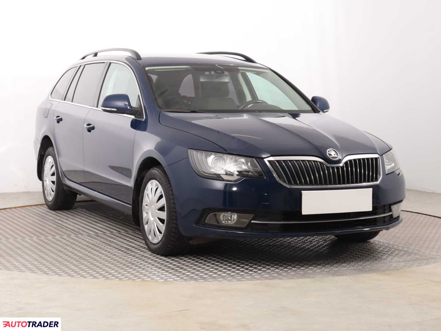 Skoda Superb 2013 2.0 138 KM