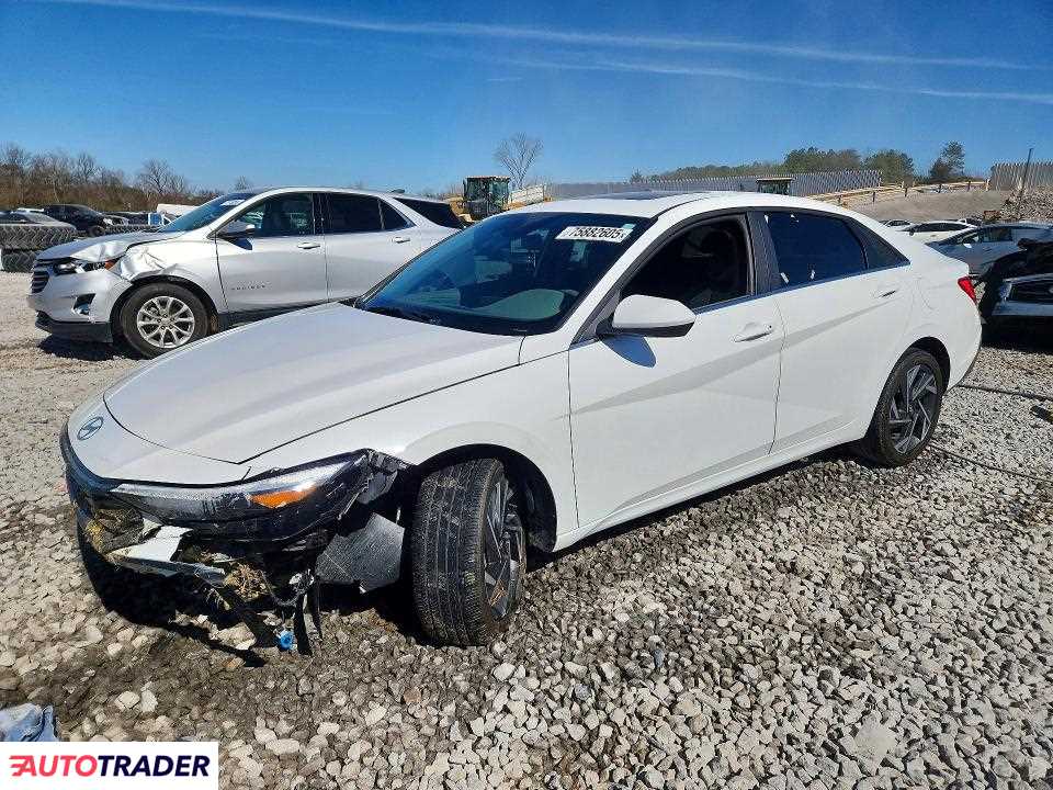 Hyundai Elantra 2024 2