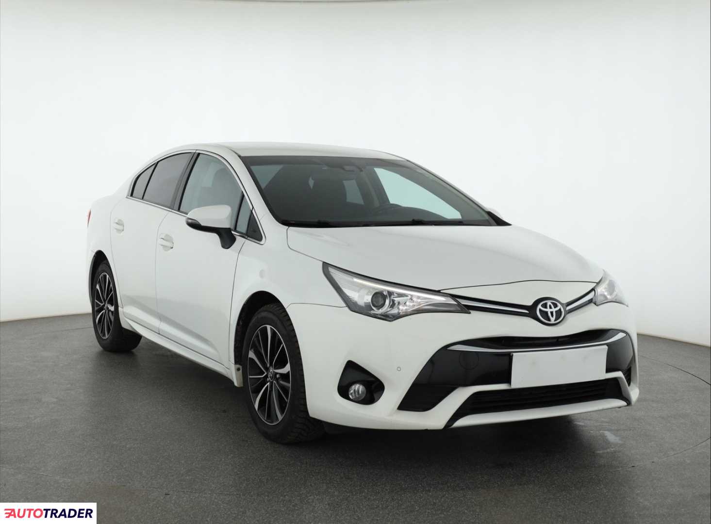 Toyota Avensis 2018 2.0 140 KM Toyota Avensis 2018 2.0 140 KM