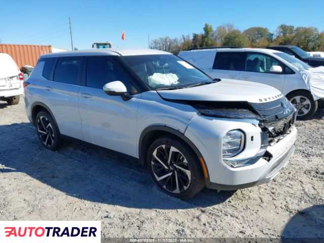 Mitsubishi Outlander 2023 2