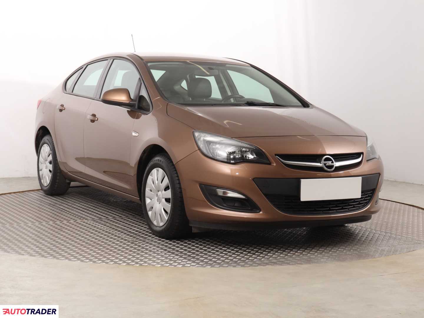 Opel Astra 2015 1.6 113 KM