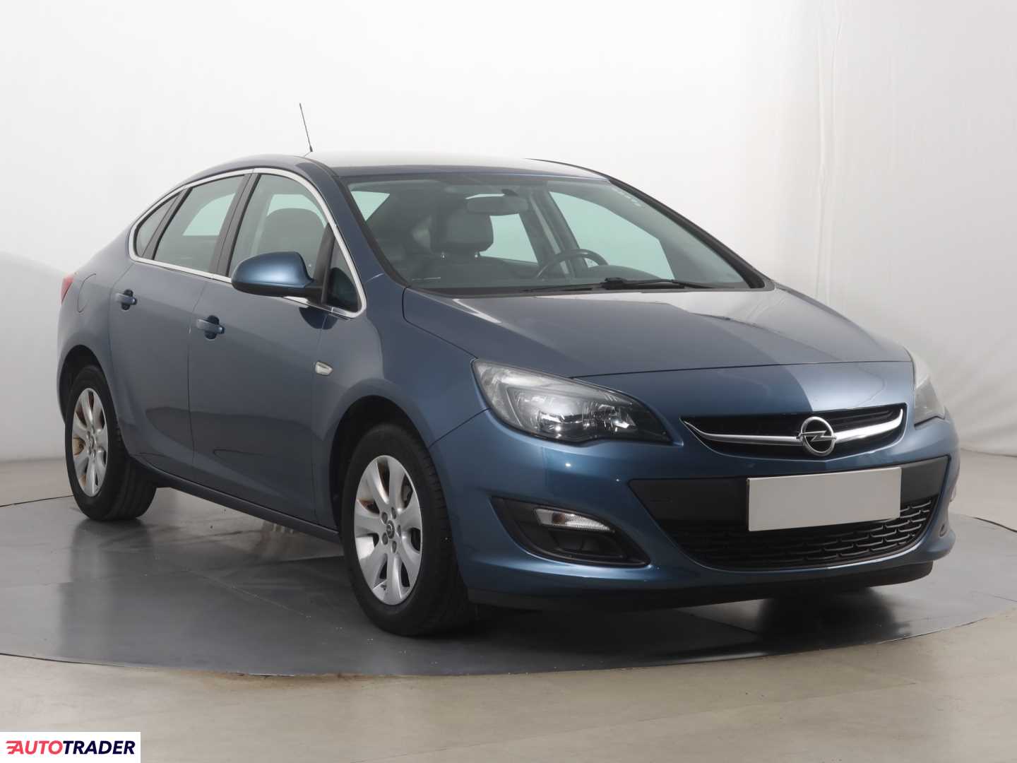 Opel Astra 2017 1.4 138 KM