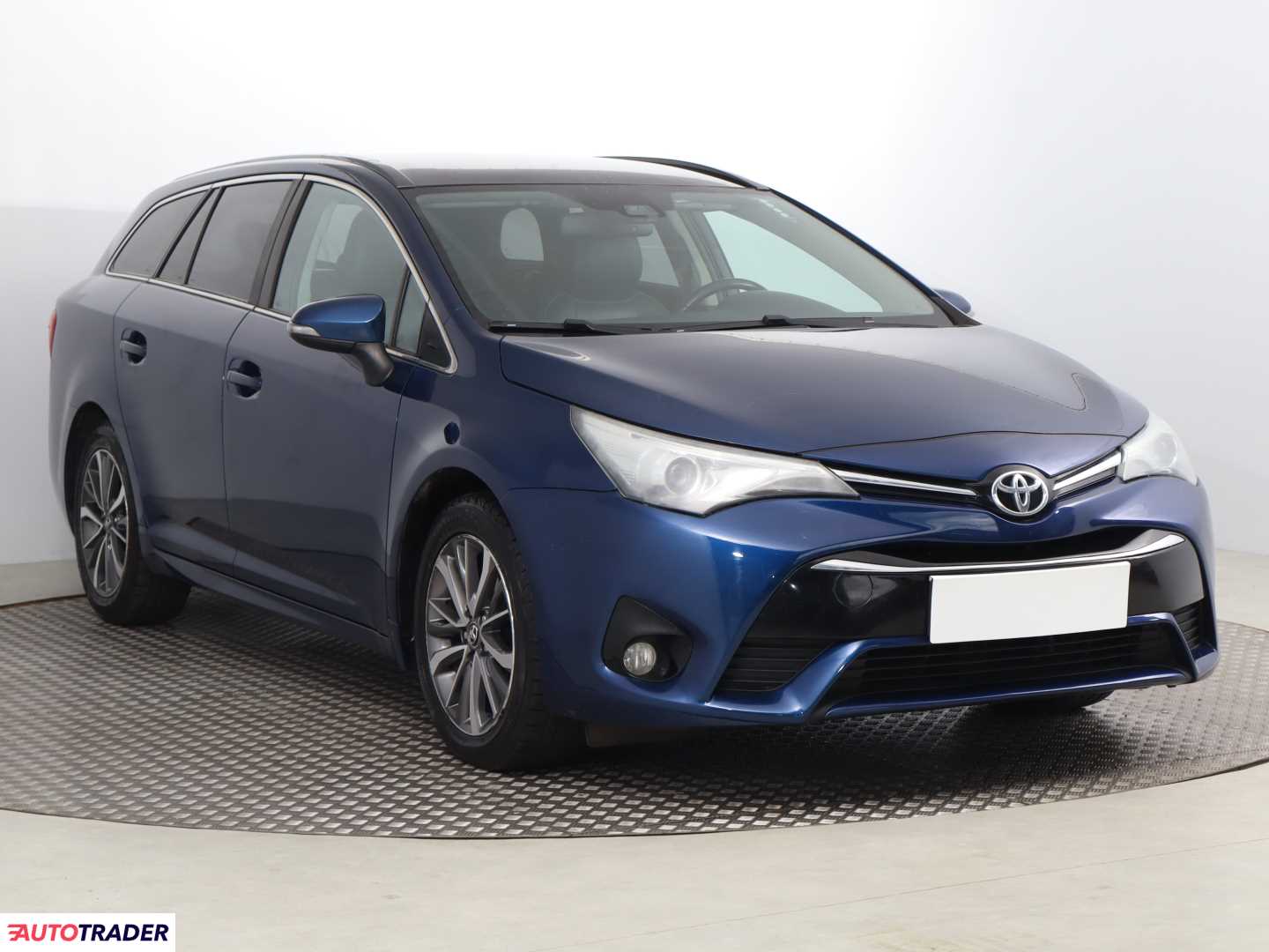 Toyota Avensis 2015 1.6 109 KM Toyota Avensis 2015 1.6 109 KM