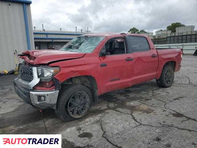 Toyota Tundra 2021 5