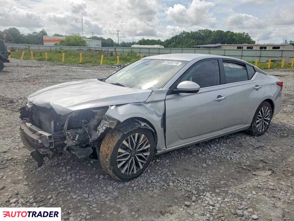 Nissan Altima 2023 2