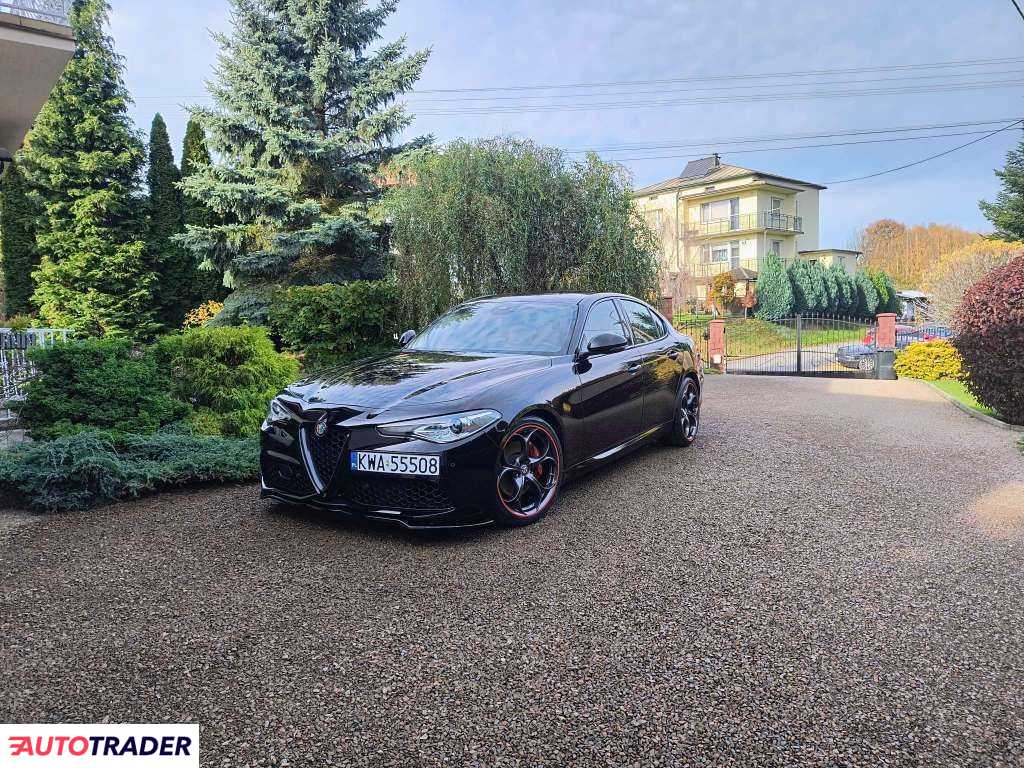 Alfa Romeo Giulia 2017 2 280 KM