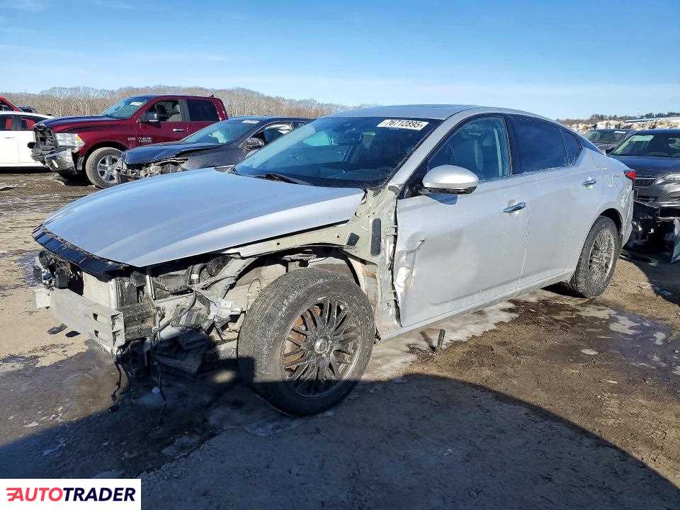 Nissan Altima 2020 2