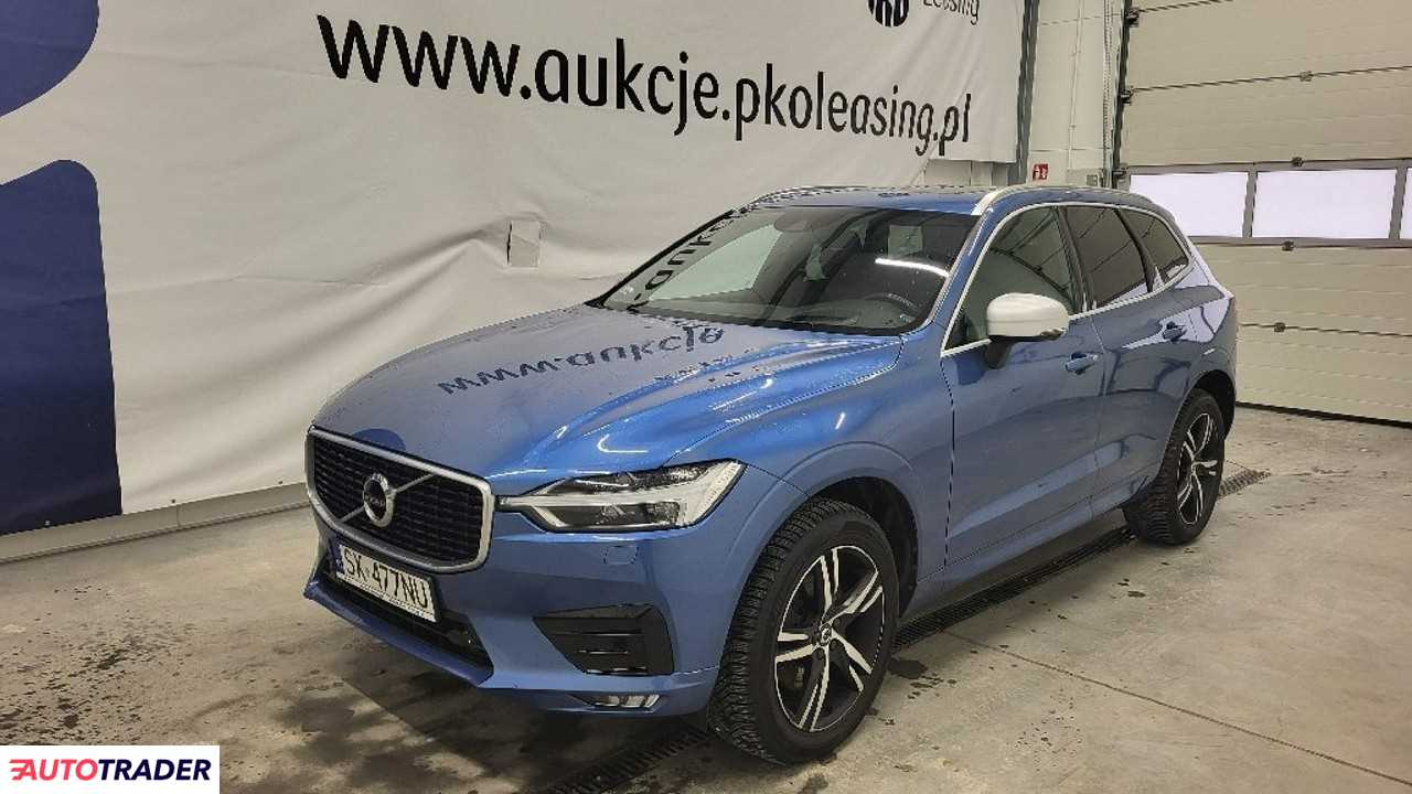 Volvo XC60 2018 2.0 235 KM