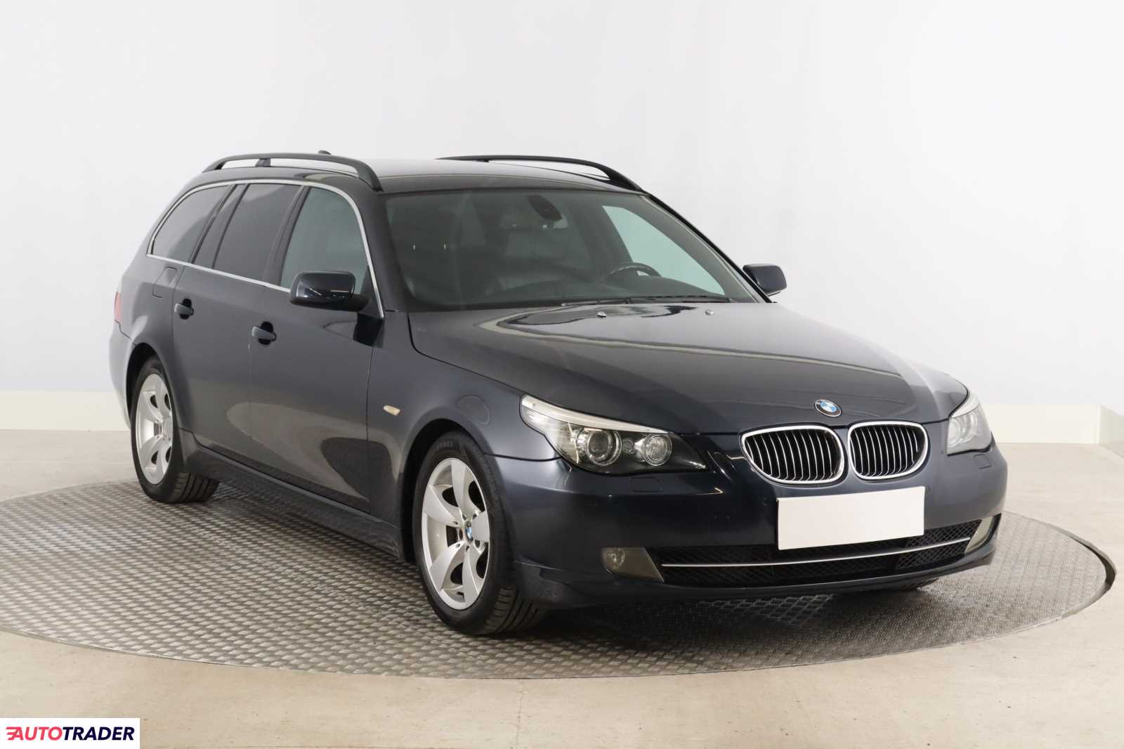 BMW 525 2008 3.0 214 KM