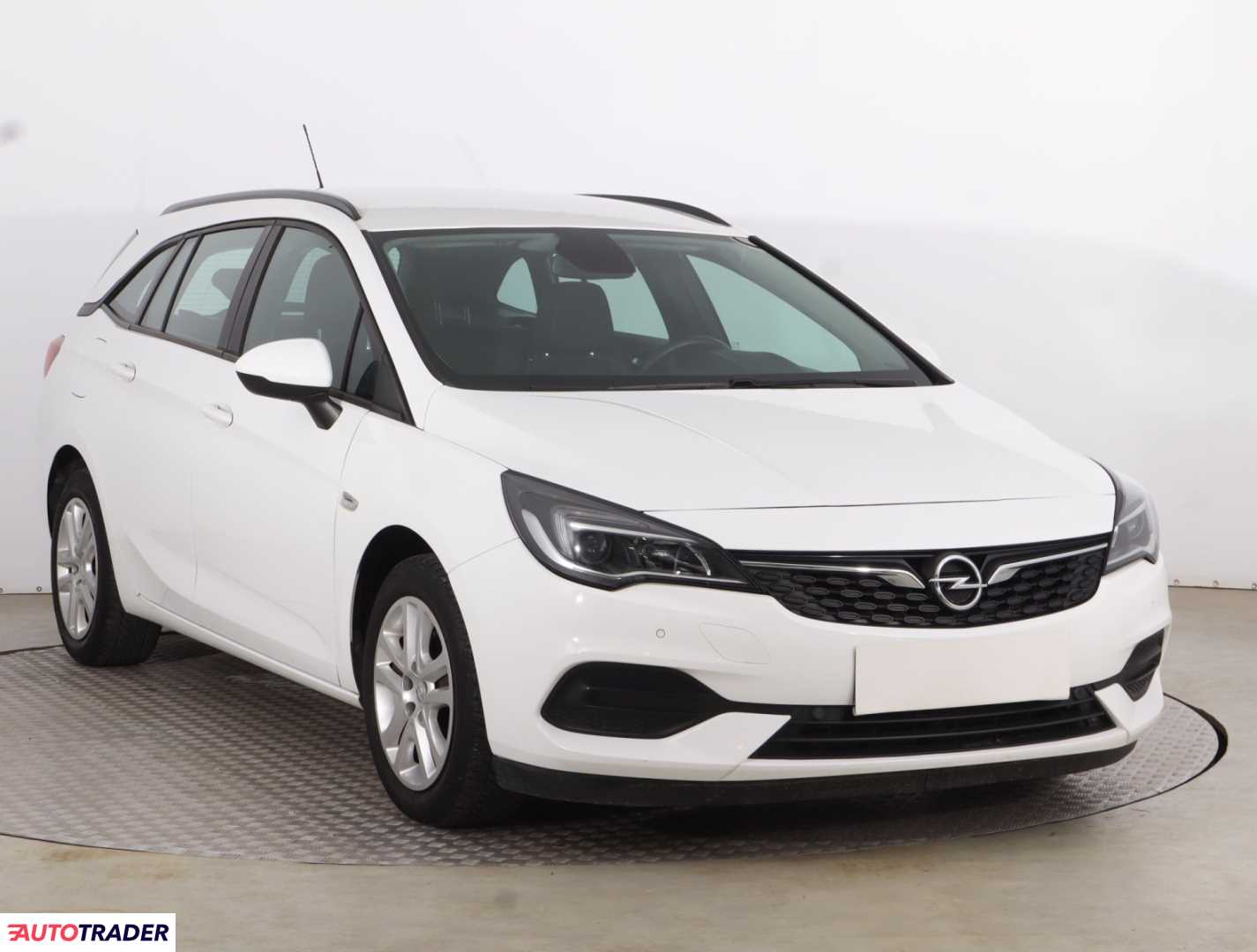 Opel Astra 2020 1.2 128 KM