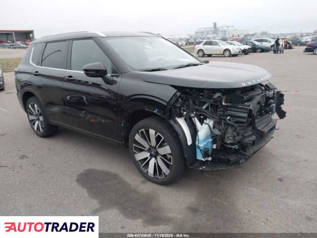 Mitsubishi Outlander 2025 2
