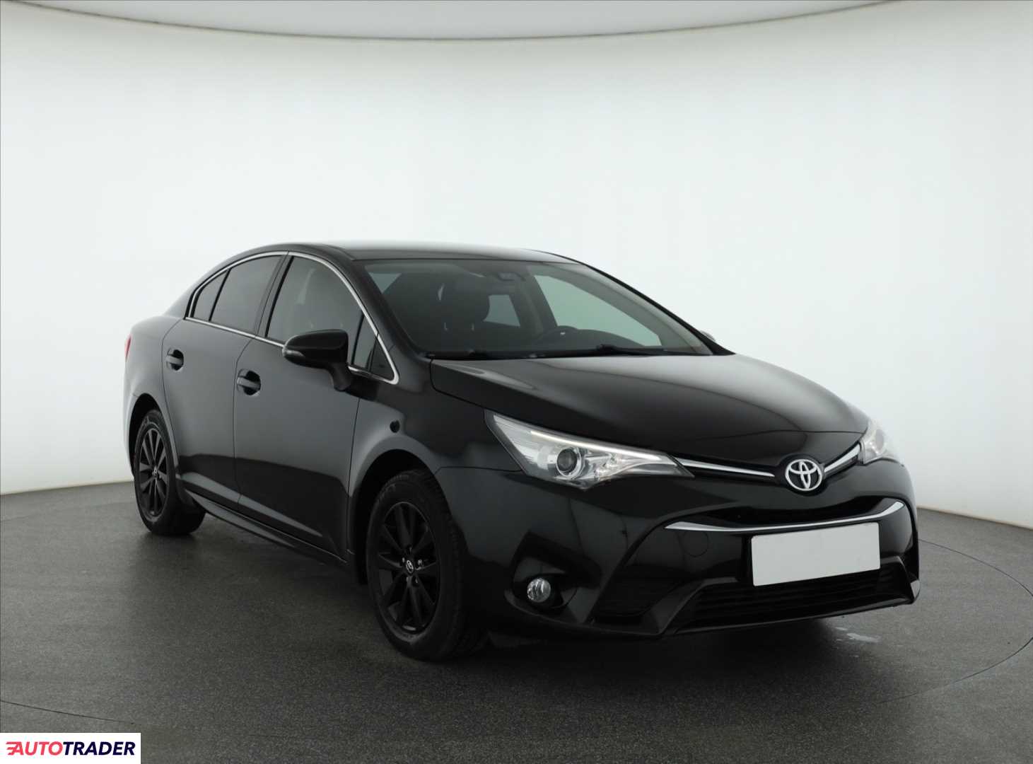 Toyota Avensis 2017 1.6 130 KM