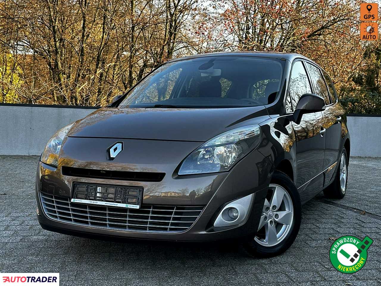 Renault Grand Scenic 2010 1.4 131 KM