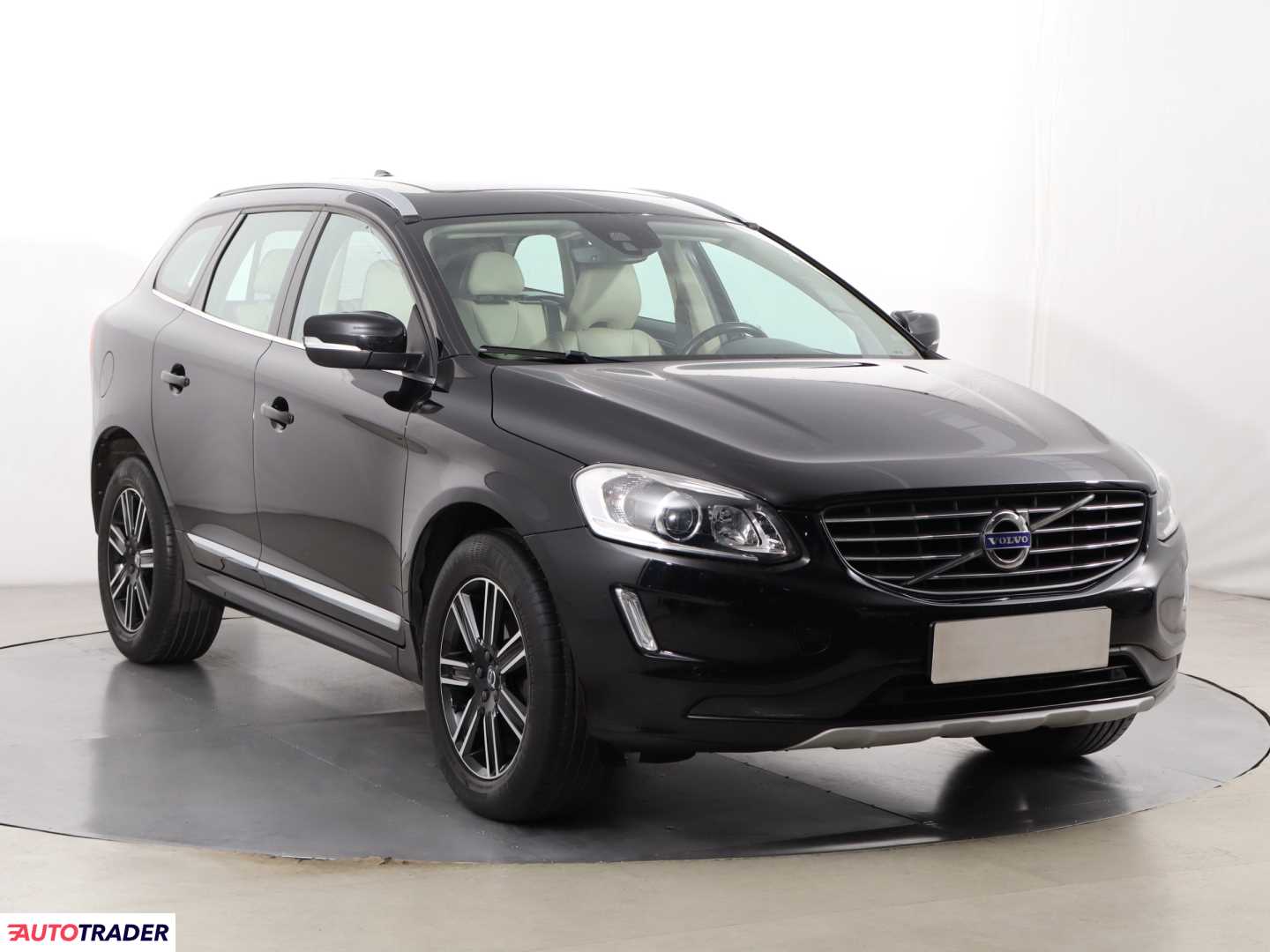 Volvo XC60 2017 2.0 187 KM