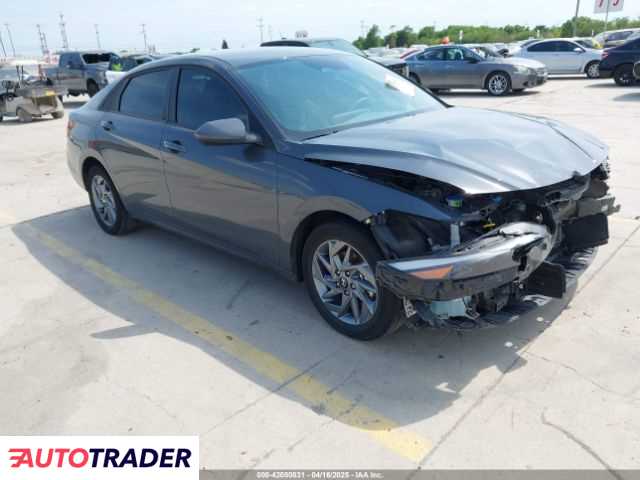 Hyundai Elantra 2024 2 Hyundai Elantra 2024 2