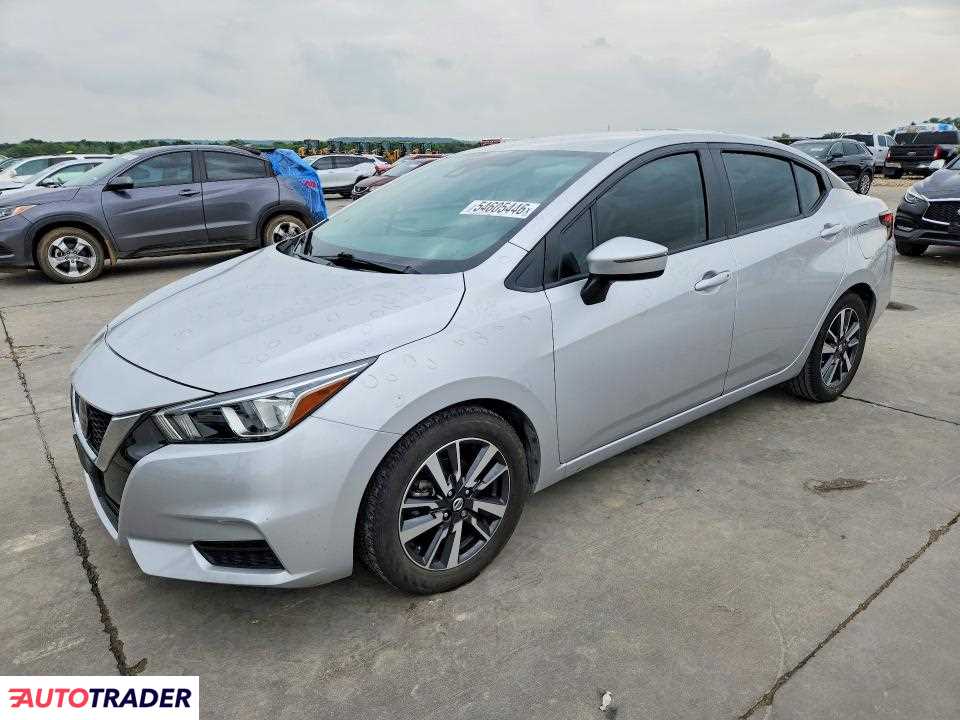 Nissan Versa 2020 1