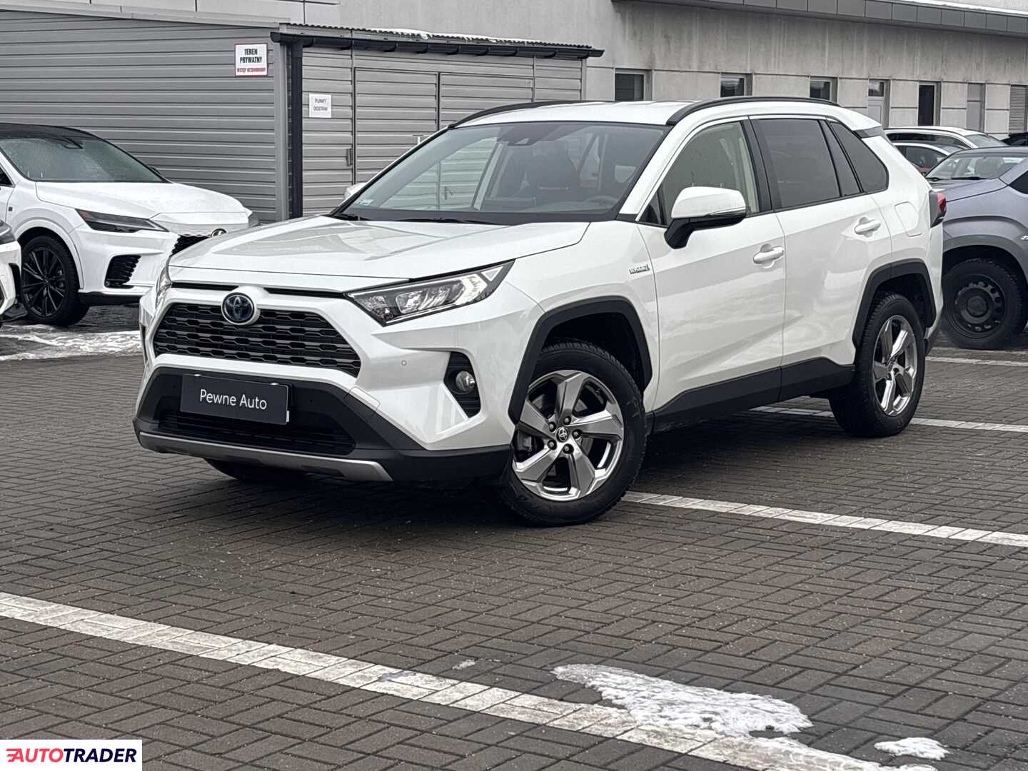 Toyota RAV 4 2021 2.5 222 KM