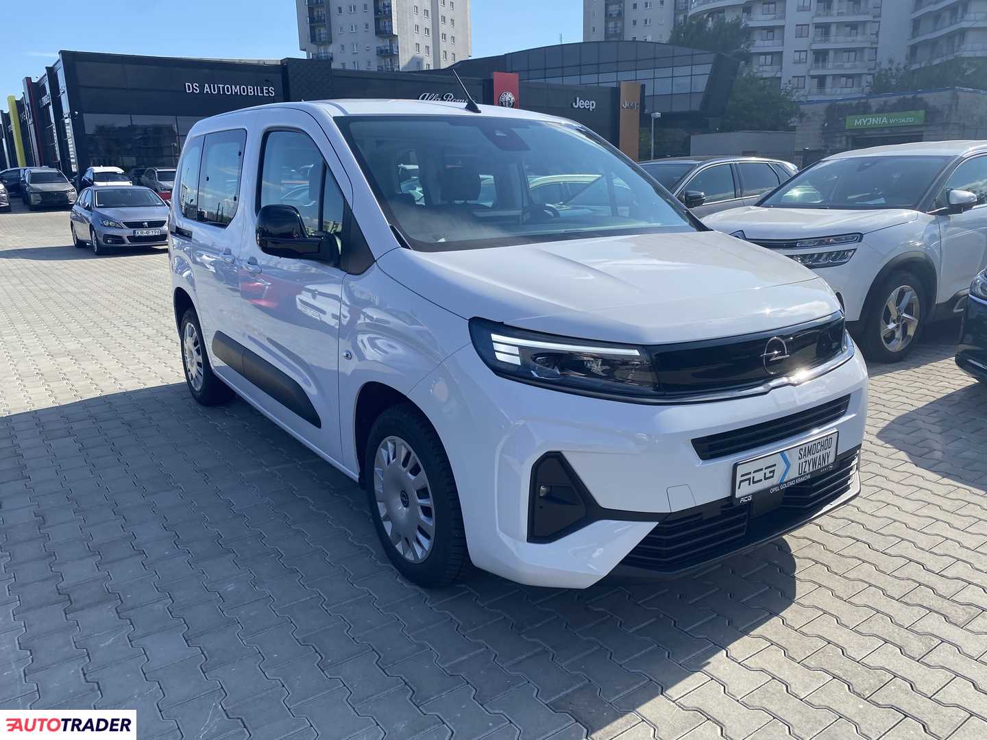Opel Combo 2024 1.2 110 KM Opel Combo 2024 1.2 110 KM