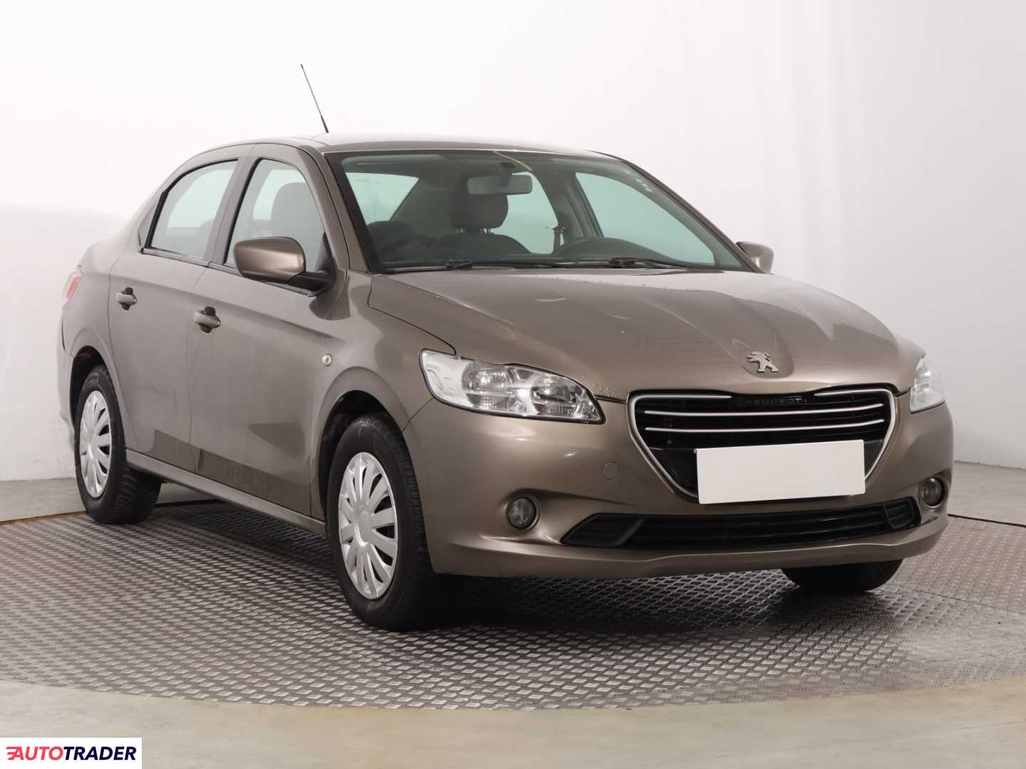 Peugeot 301 2014 1.2 71 KM