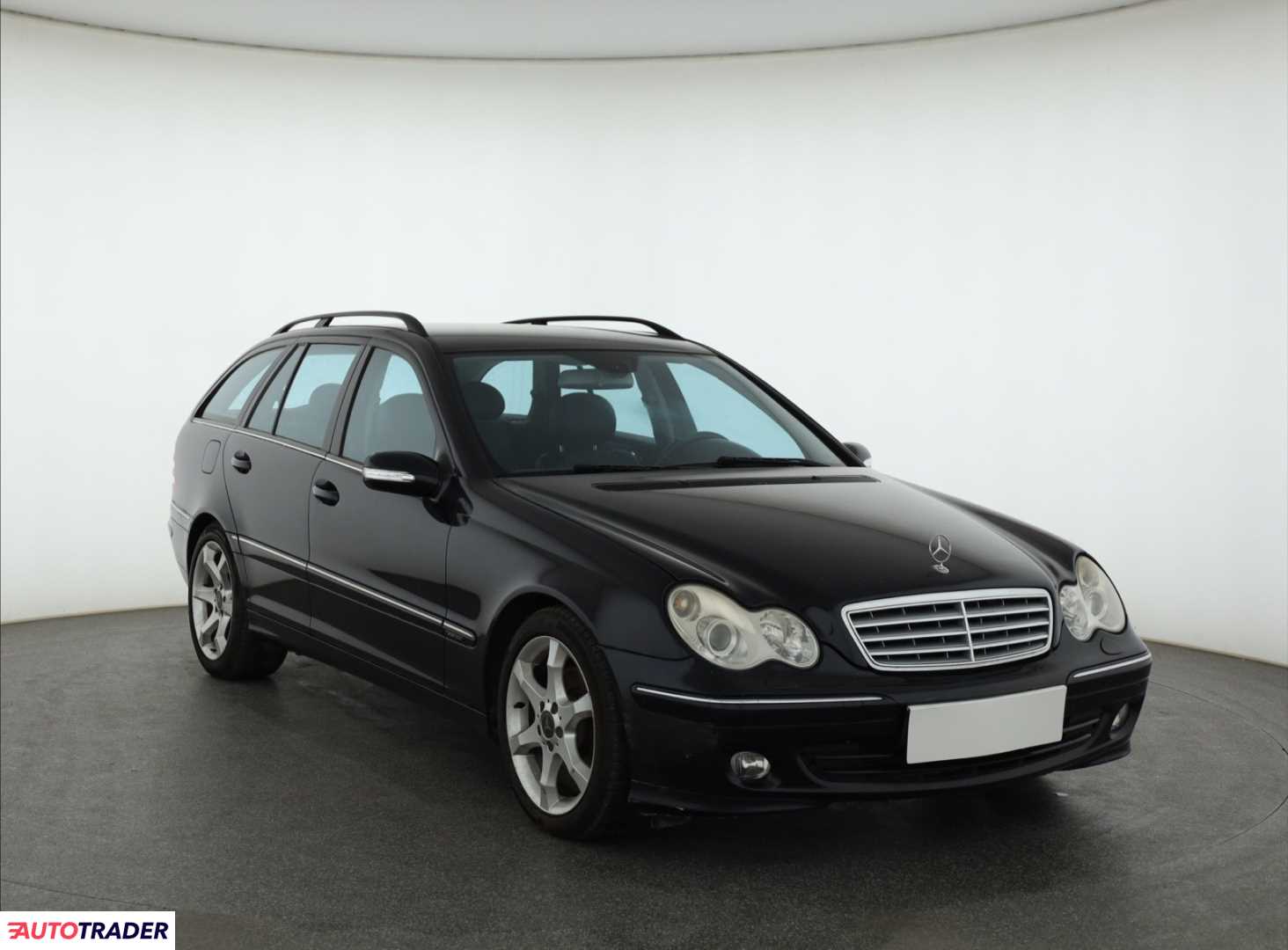 Mercedes C-klasa 2005 2.5 201 KM