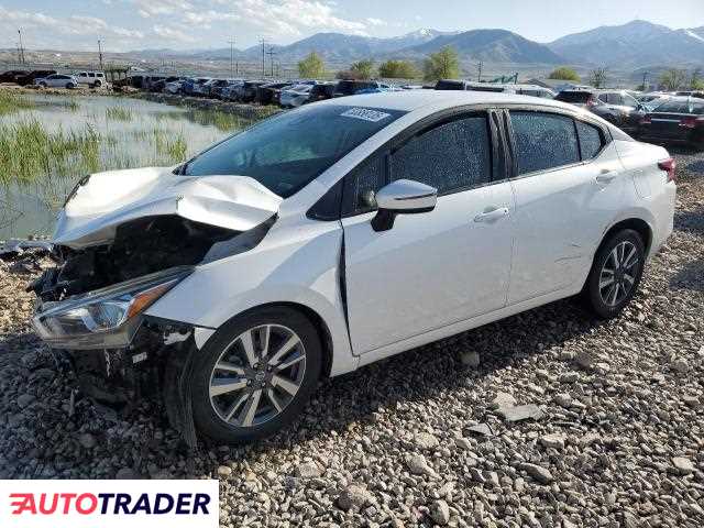 Nissan Versa 2020 1