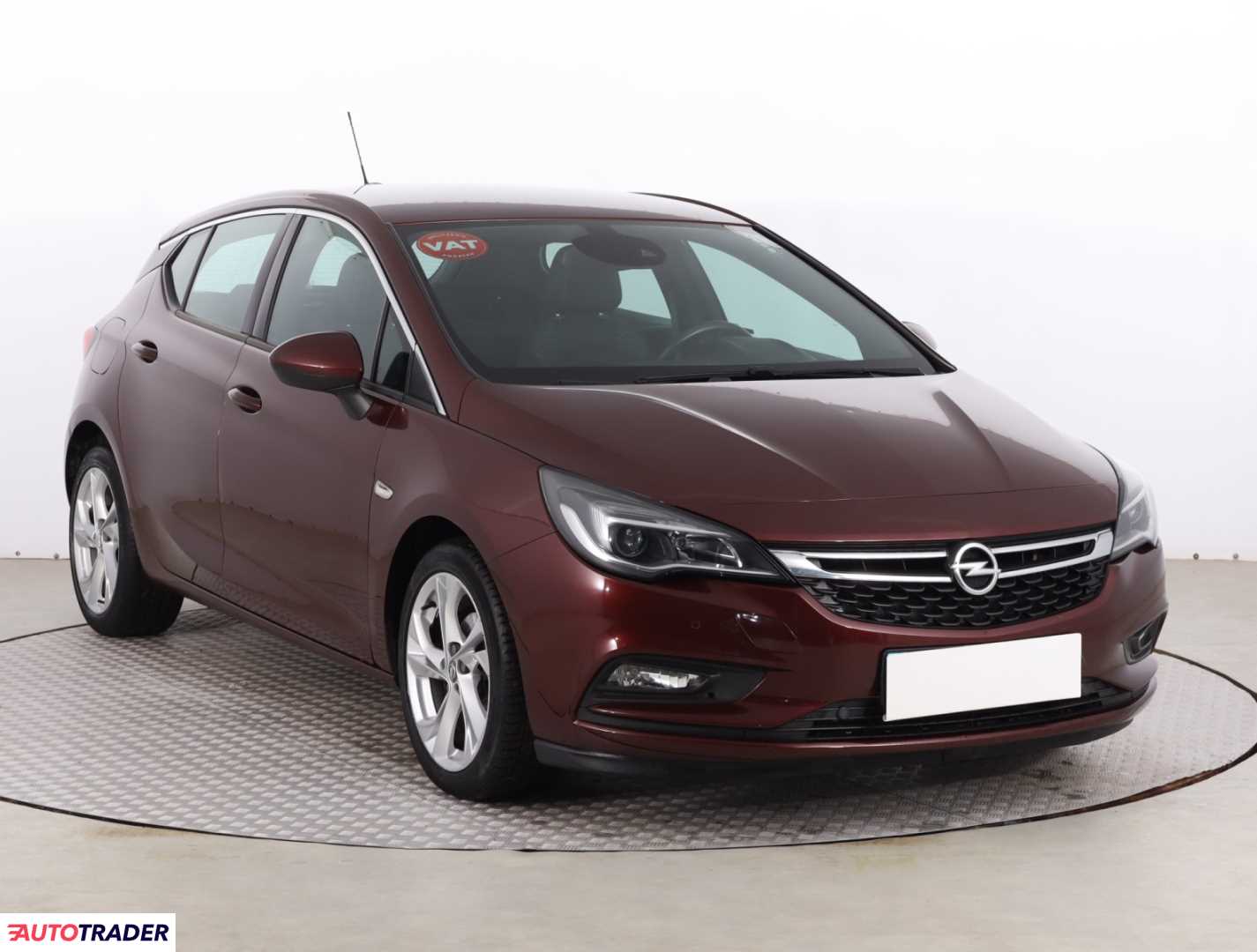 Opel Astra 2018 1.4 147 KM