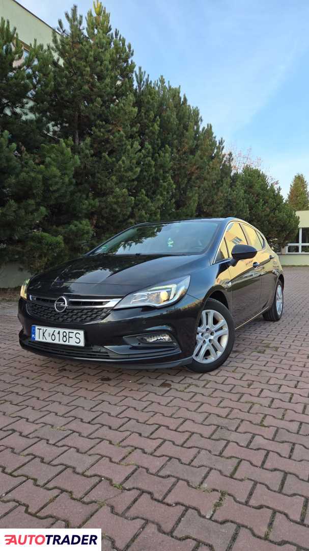 Opel Astra 2016 1.0 105 KM