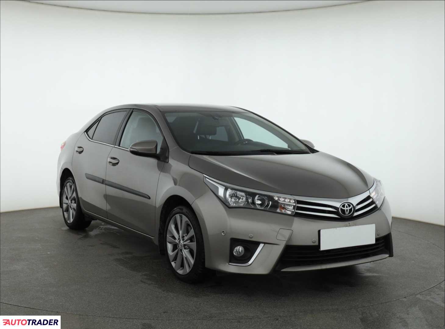 Toyota Corolla 2015 1.6 130 KM