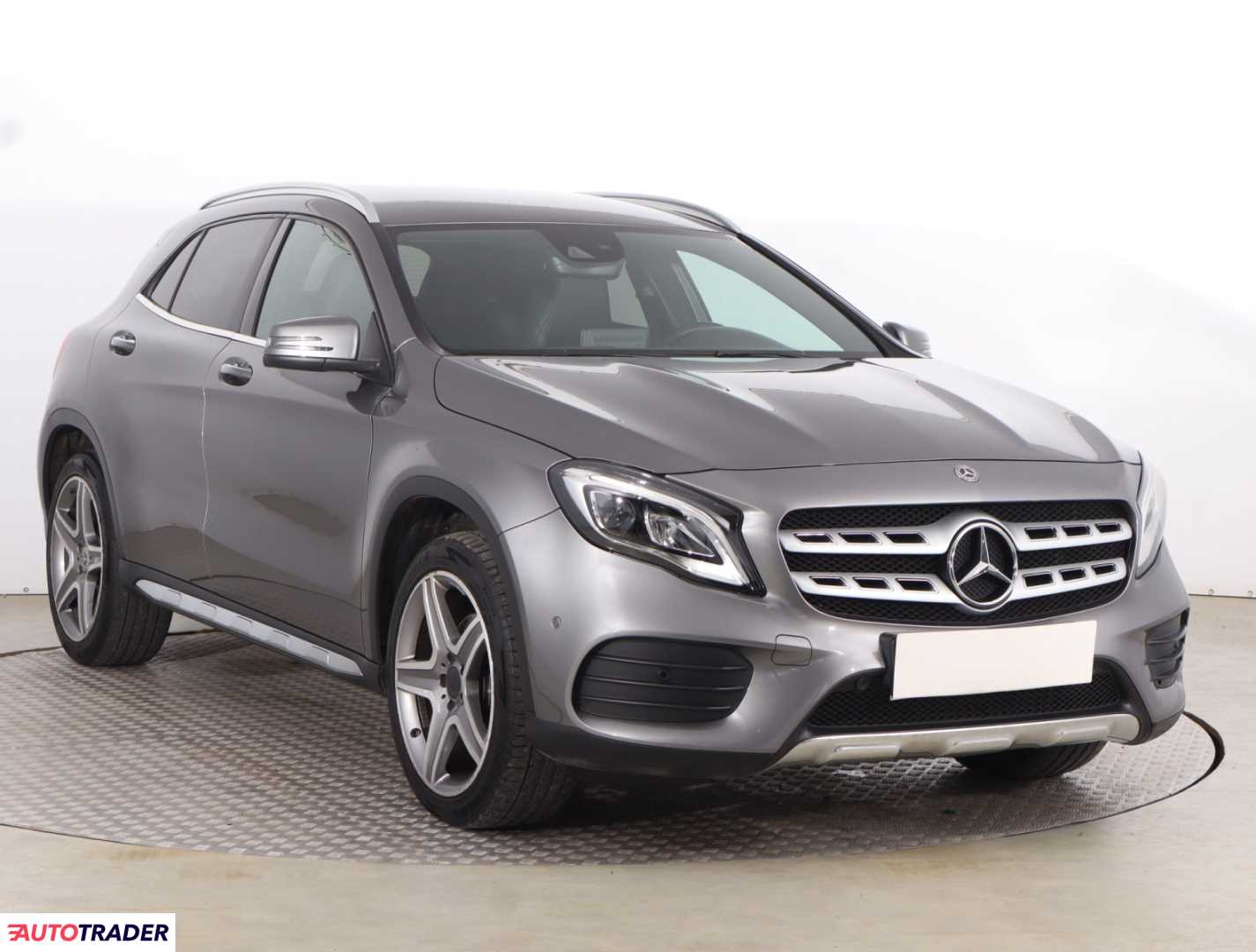Mercedes G-klasa 2017 2.0 181 KM