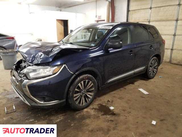 Mitsubishi Outlander 2.0 benzyna 2019r. (HAM LAKE)