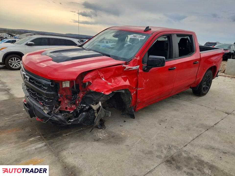 Chevrolet Silverado 2022 5