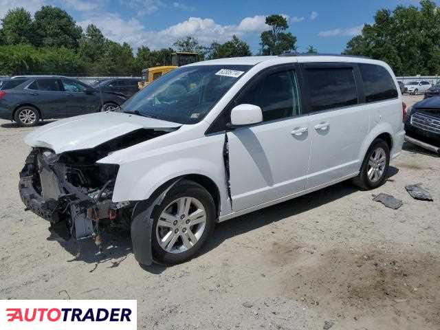 Dodge Grand Caravan 2018 3