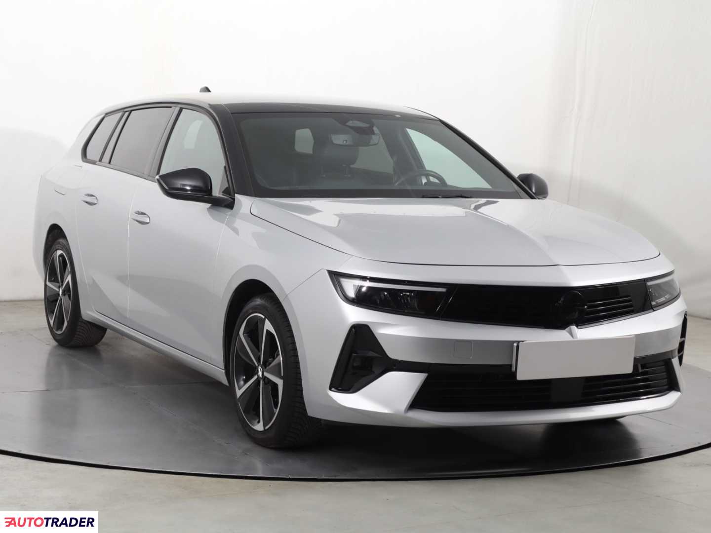 Opel Astra 2024 1.2 128 KM