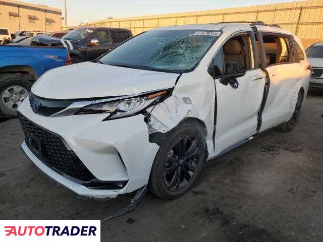 Toyota Sienna 2.0 hybrydowy 2023r. (ALBUQUERQUE)